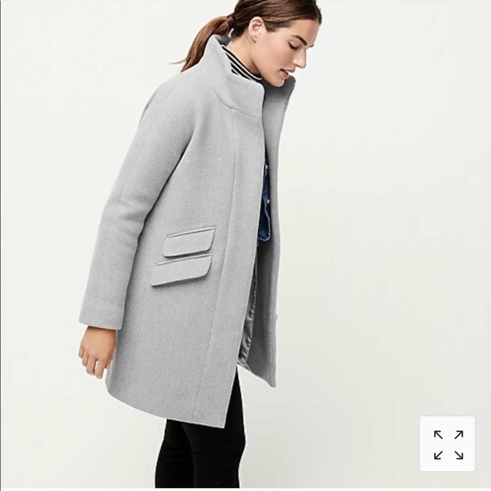 Cocoon coat in Italian stadium-cloth wool